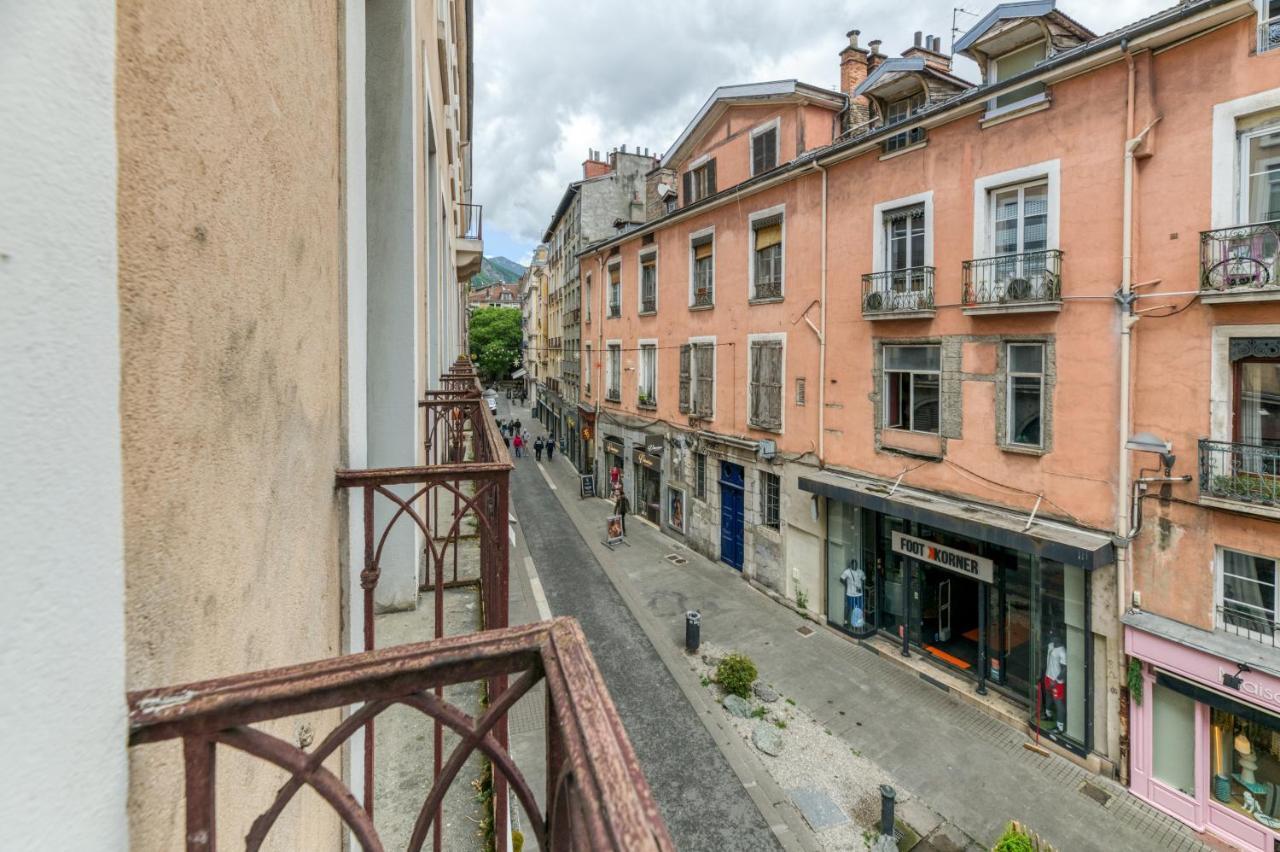 L'Elegance- Centre Historique- Confort- Netflix- Marche Frais Et Local Grenoble Buitenkant foto
